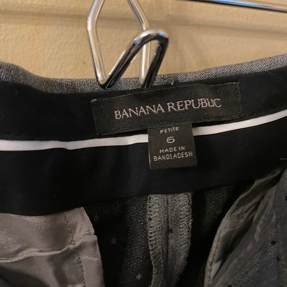 Banana Republic Pant Suit - Picture 4 of 5